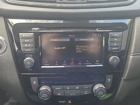 Used 2019 Nissan Rogue SV w/ Premium Package AWD/4WD image 23