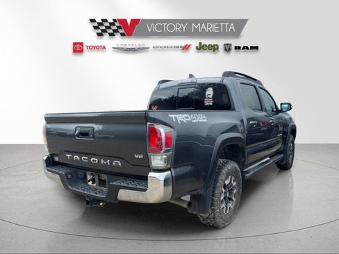 Used 2021 Toyota Tacoma TRD Off-Road AWD/4WD image 4