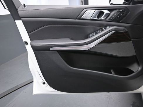 Used 2020 BMW X7 xDrive40i w/ Premium Package image 20