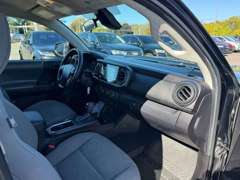 Used 2023 Toyota Tacoma SR RWD image 15