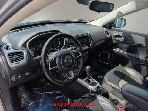 Used 2021 Jeep Compass Latitude FWD image 22