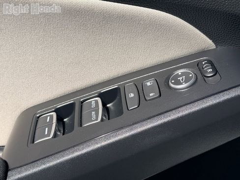 Used 2024 Honda Civic EX image 17