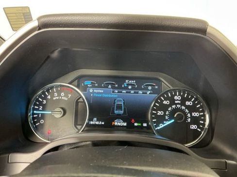 Used 2018 Ford F150 Lariat w/ Equipment Group 502A Luxury AWD/4WD image 17