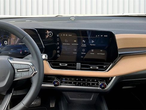 New 2026 Chevrolet Equinox ACTIV w/ Convenience Package III image 4