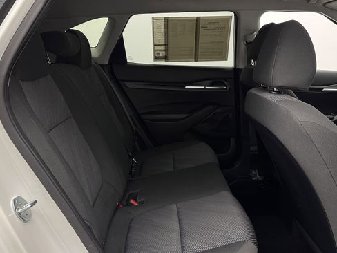 Used 2023 Kia Seltos LX AWD/4WD image 30