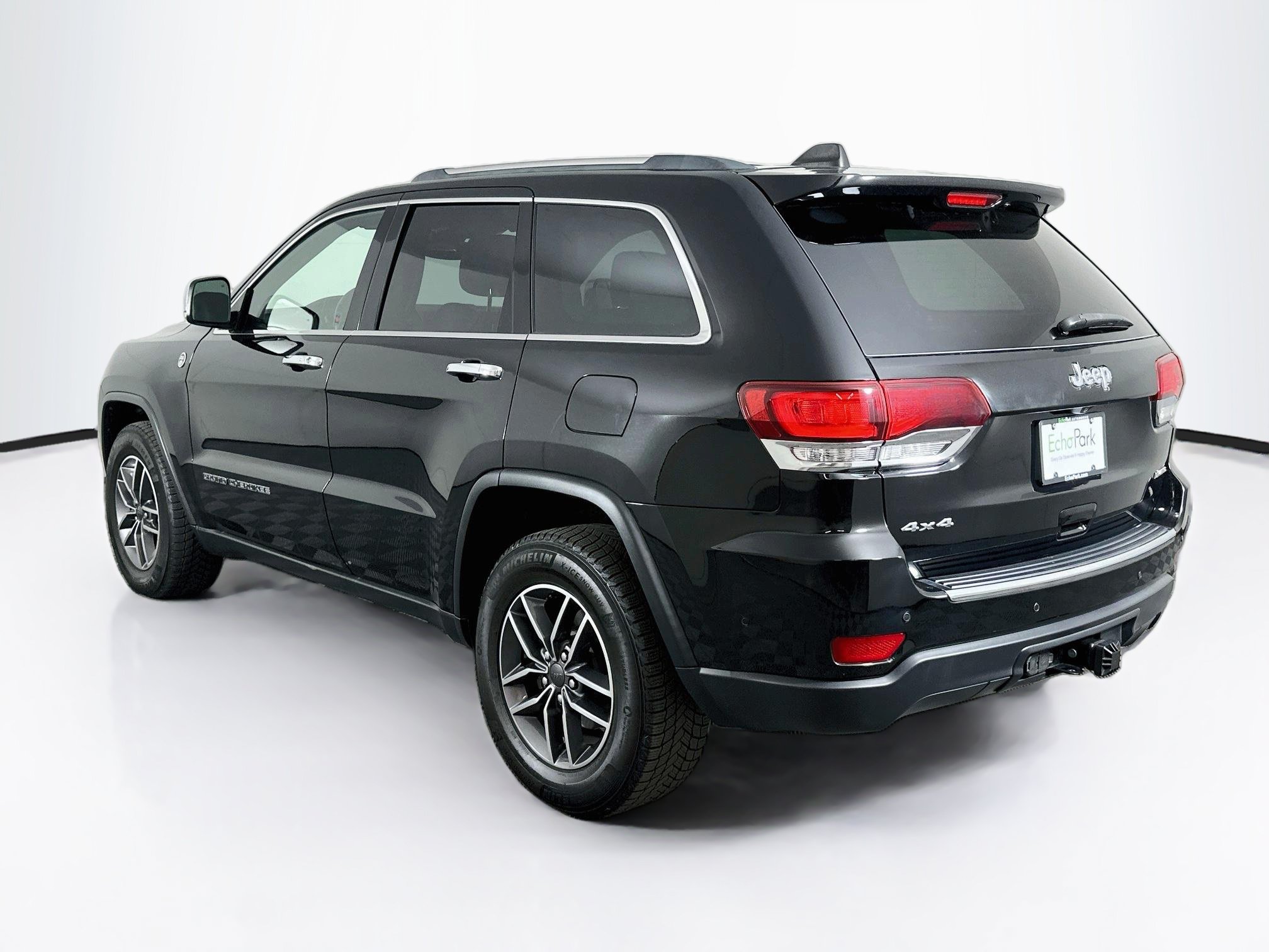 Used 2020 Jeep Grand Cherokee Limited AWD/4WD image 5
