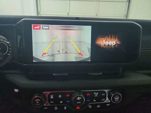 New 2026 Jeep Wrangler Sahara image 24