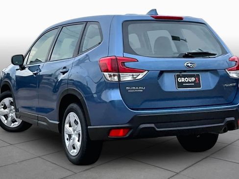 Used 2023 Subaru Forester AWD/4WD image 12