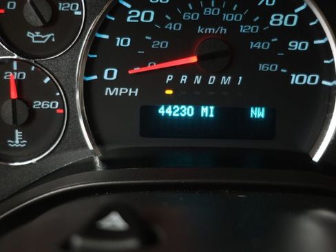 Used 2024 Chevrolet Express 3500 LS RWD image 11