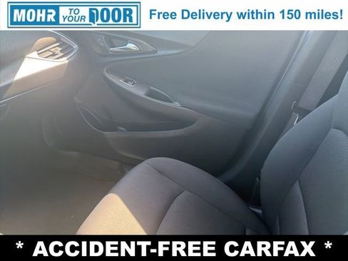Used 2022 Chevrolet Malibu LT FWD image 24