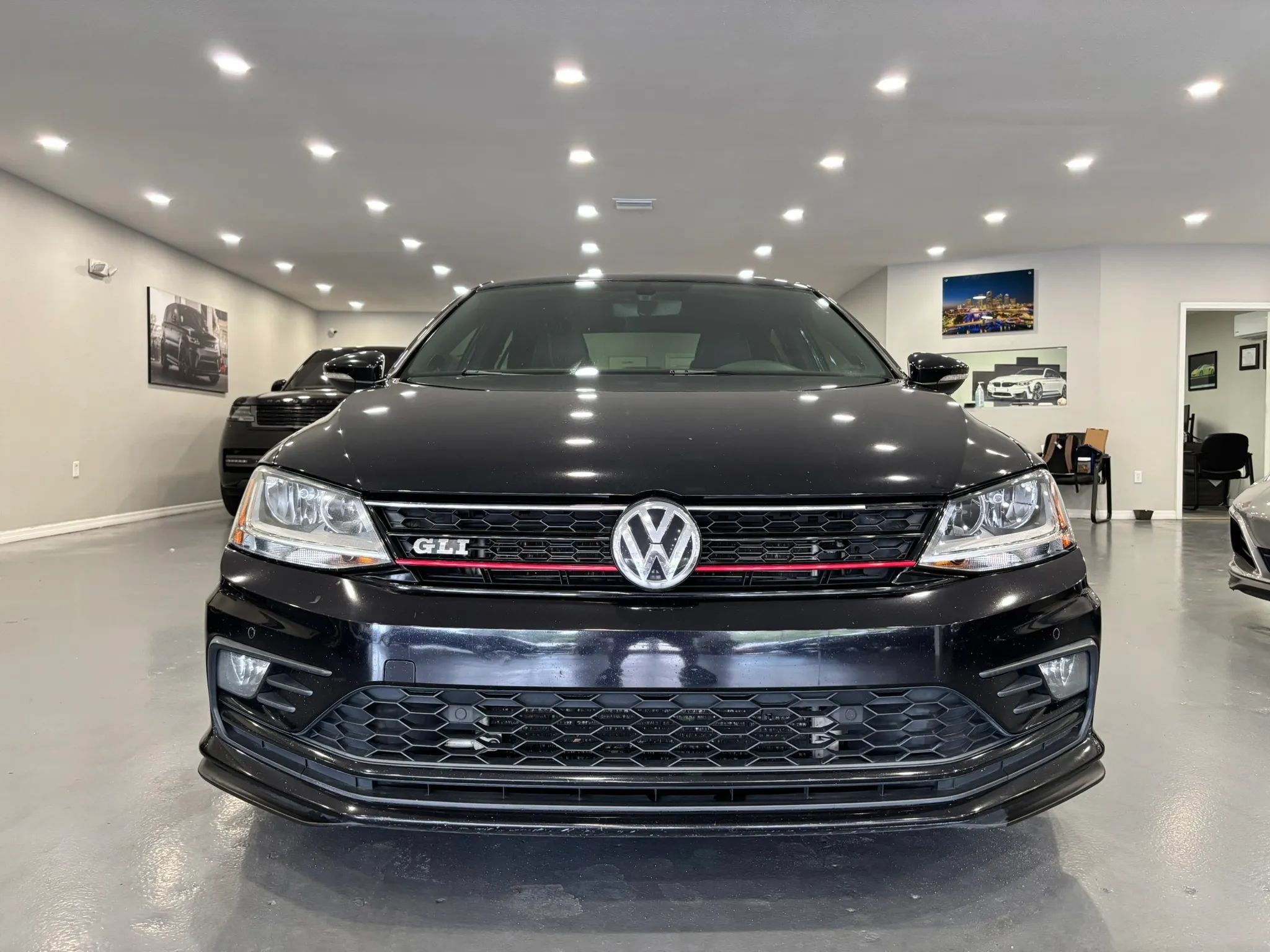 Used 2017 Volkswagen Jetta GLI FWD image 2