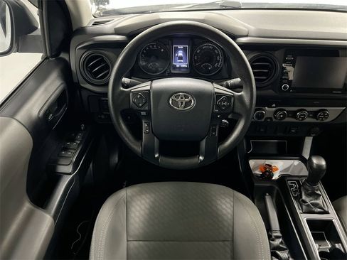 Used 2020 Toyota Tacoma SR5 image 19