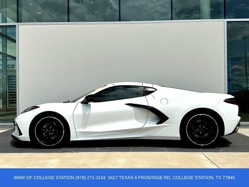 Used 2022 Chevrolet Corvette Stingray Coupe RWD image 8