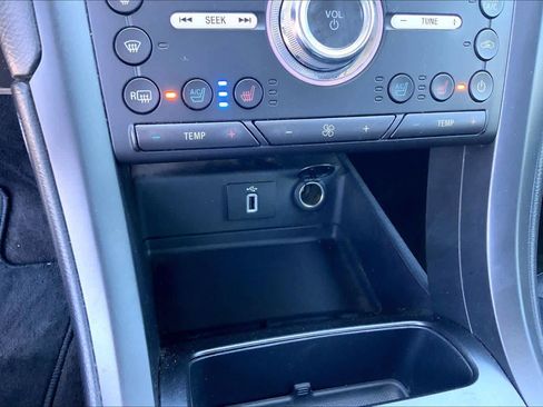 Used 2017 Ford Fusion Energi Titanium FWD image 35