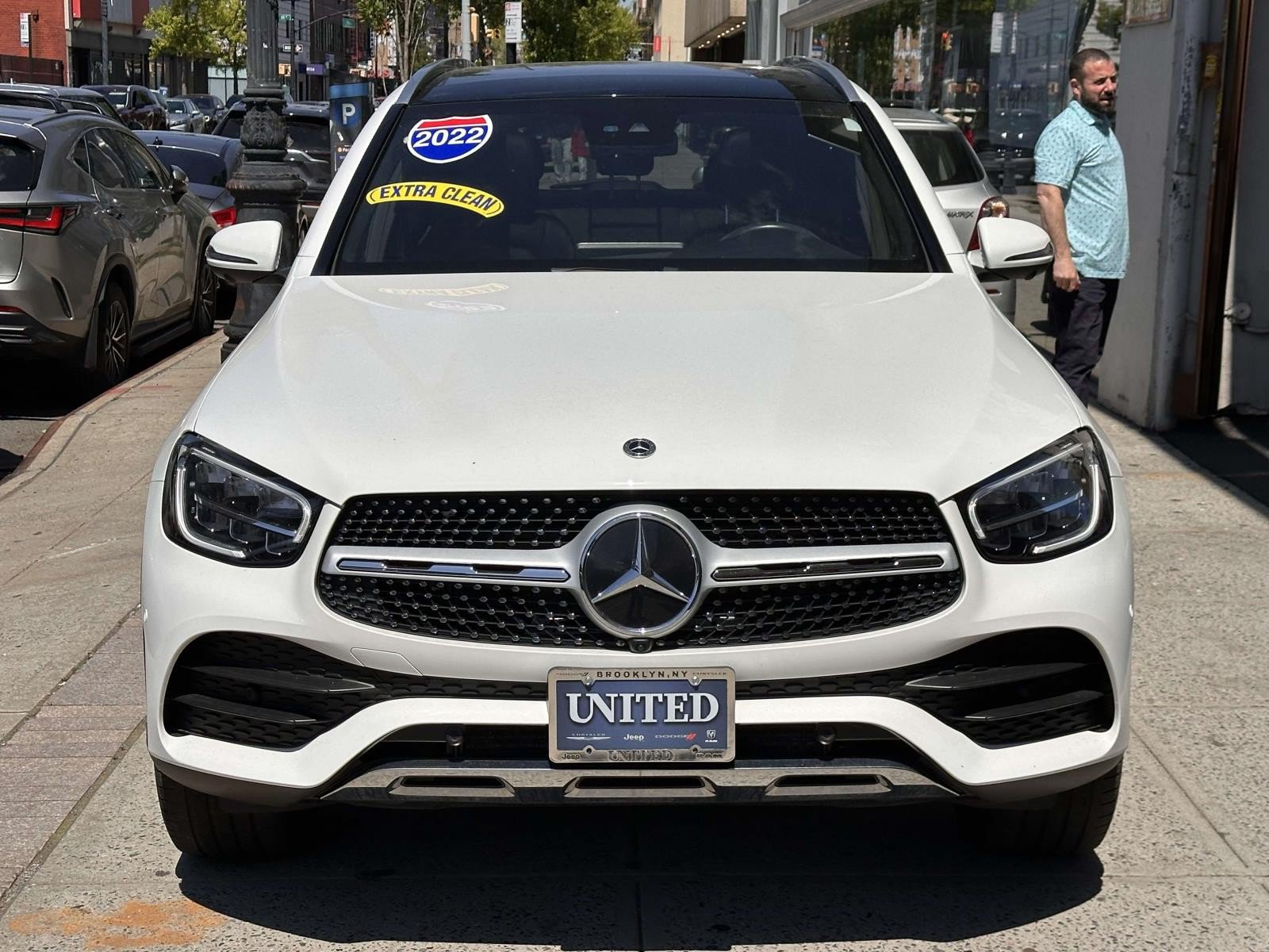 Used 2022 Mercedes-Benz GLC 300 4MATIC image 9