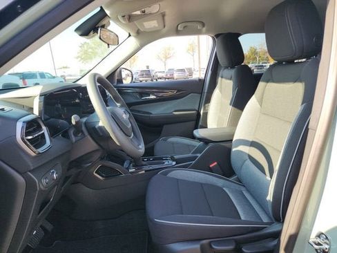 New 2026 Chevrolet TrailBlazer LS w/ LS Convenience Package image 5