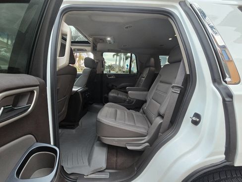 Used 2015 GMC Yukon Denali w/ Premium Package image 20