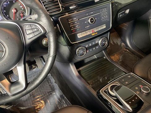 Used 2018 Mercedes-Benz GLE 350 4MATIC image 16