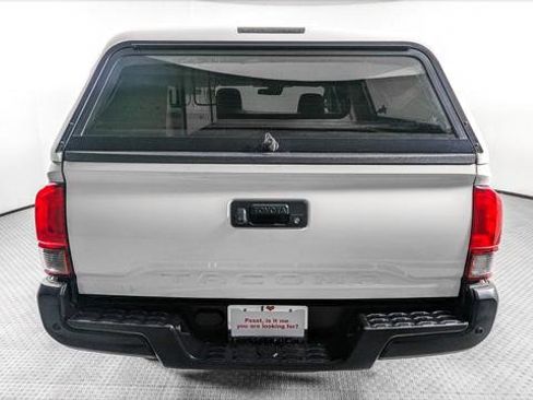 Used 2021 Toyota Tacoma SR image 7