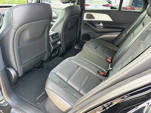 Certified 2025 Mercedes-Benz GLE 53 AMG 4MATIC image 19