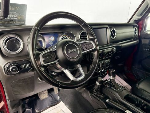 Used 2021 Jeep Wrangler Unlimited Sahara w/ Uconnect 4C Nav & Sound Group image 9