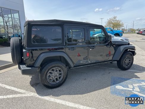 Used 2024 Jeep Wrangler Sport S image 30