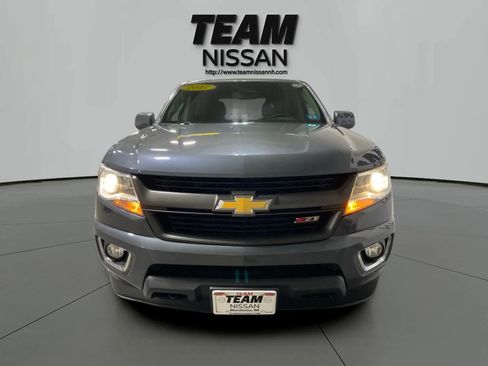 Used 2017 Chevrolet Colorado Z71 image 2