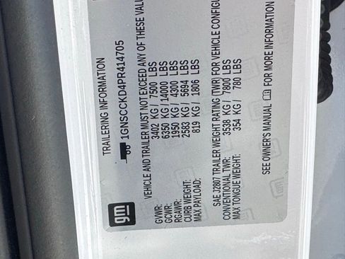 Used 2023 Chevrolet Suburban LT image 49