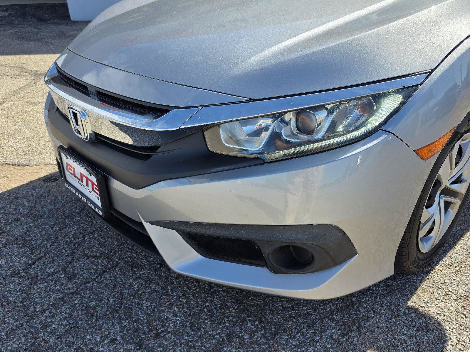 Used 2018 Honda Civic LX image 29