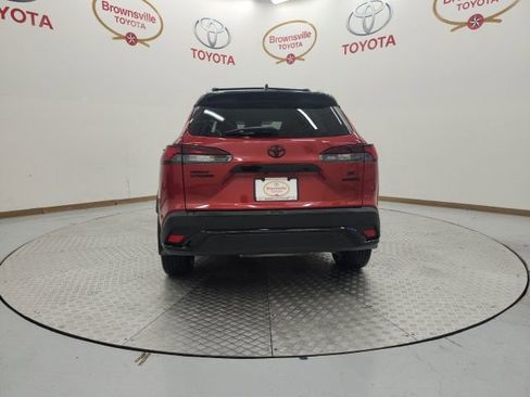 Used 2024 Toyota Corolla Cross AWD Hybrid image 7