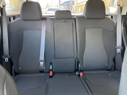 Used 2026 Kia Sportage LX FWD image 38