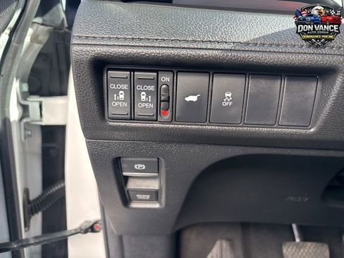 Used 2025 Honda Odyssey Sport-L image 21