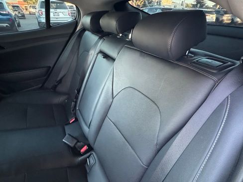 Used 2018 Kia Stinger Premium image 24