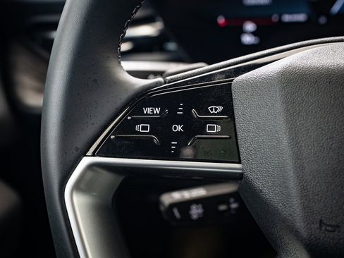 Used 2025 Audi Q5 Premium Plus w/ Premium Plus image 25