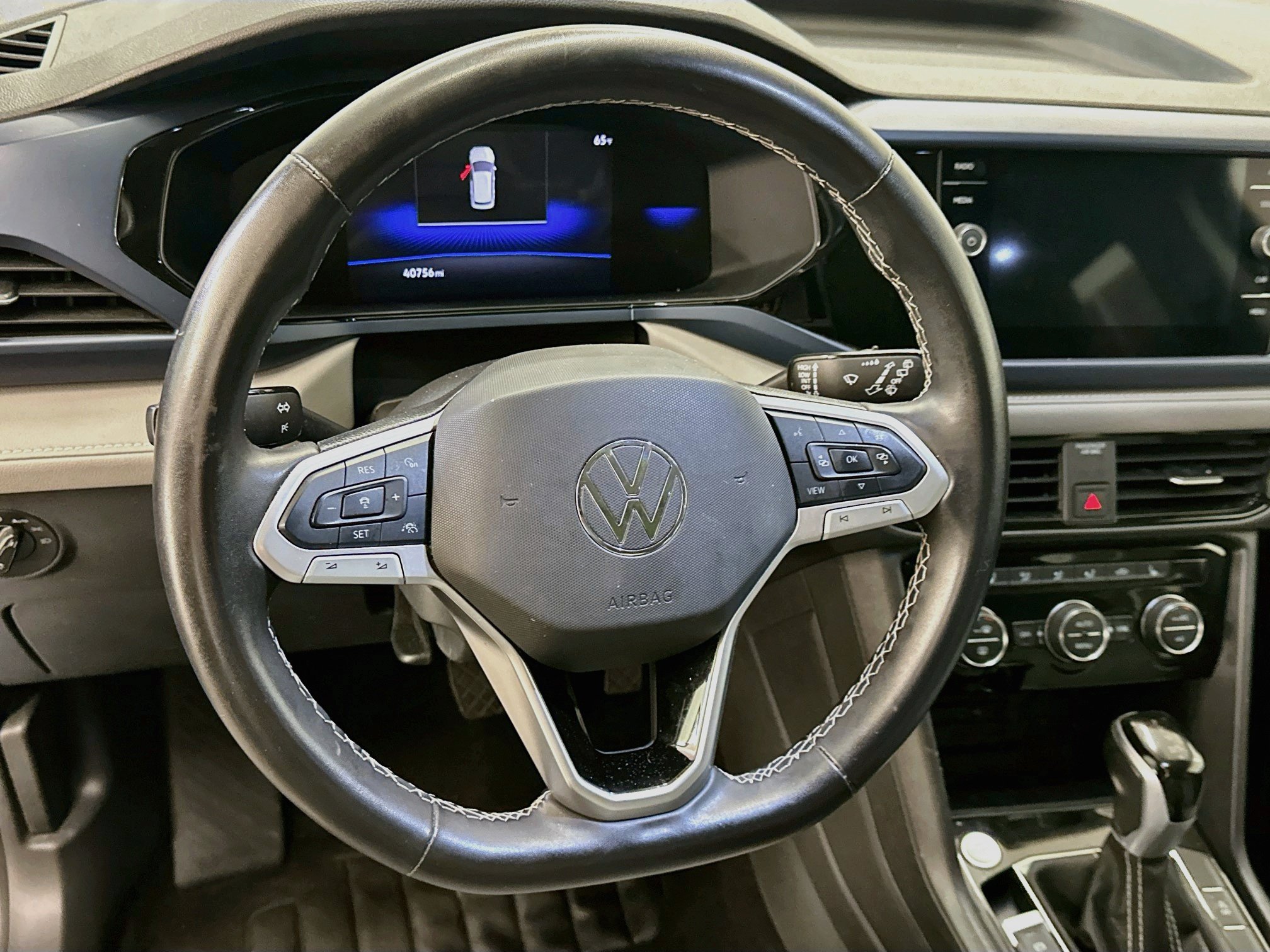 Used 2024 Volkswagen Taos SE AWD/4WD image 18