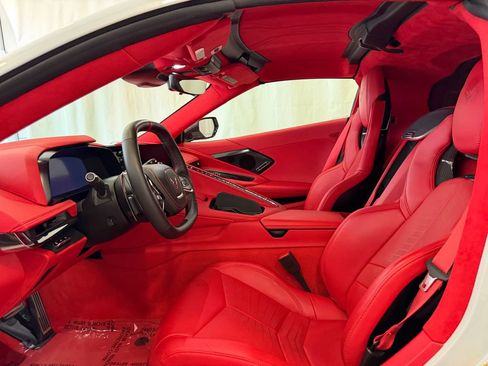 Used 2024 Chevrolet Corvette Stingray Premium Cpe w/ Stealth Interior Trim Package RWD image 5
