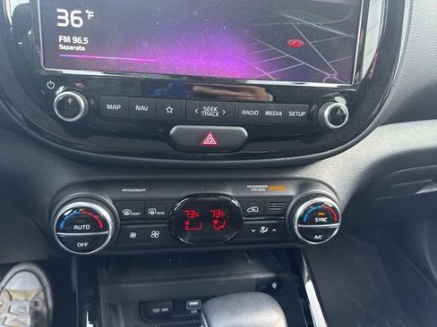 Certified 2022 Kia Soul Turbo image 16