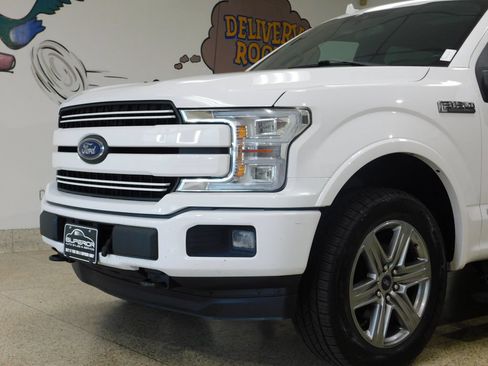 Used 2018 Ford F150 Lariat w/ Equipment Group 502A Luxury AWD/4WD image 21