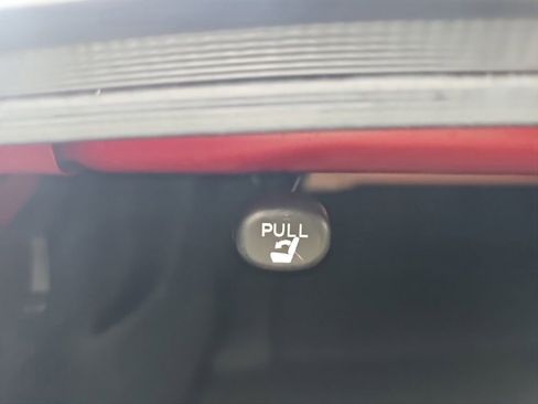 Used 2023 Toyota Camry SE w/ Convenience Package FWD image 25