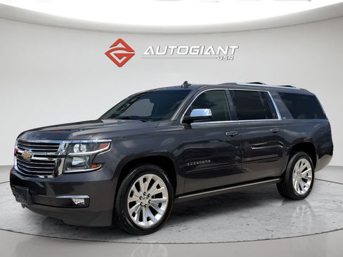 Used 2015 Chevrolet Suburban LTZ RWD image 2