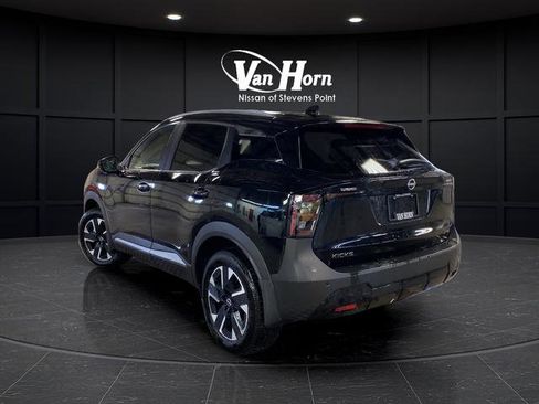 Certified 2025 Nissan Kicks SV w/ SV Premium Package image 3