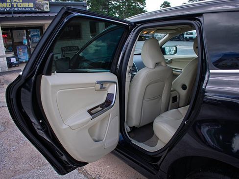 Used 2015 Volvo XC60 3.2 Platinum AWD/4WD image 26