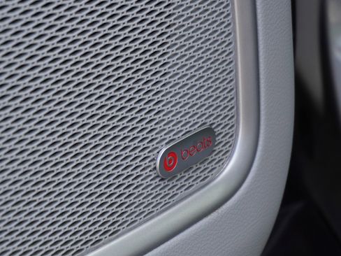 Used 2017 Jeep Compass Limited image 21