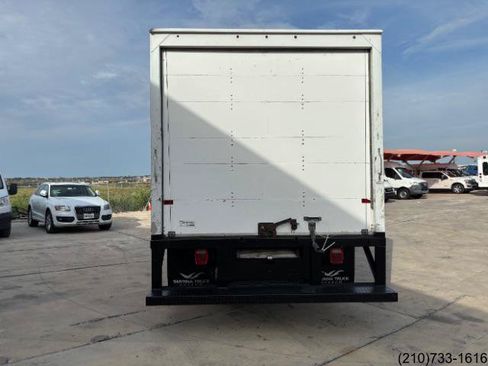 Used 2016 Ford E-350 and Econoline 350 Super Duty RWD image 6