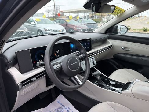 Used 2025 Hyundai Tucson SEL AWD/4WD image 15