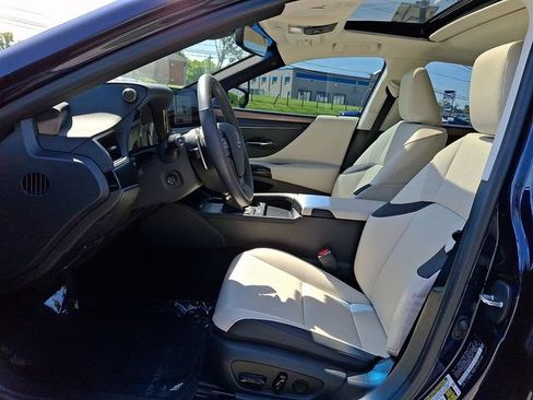 Used 2024 Lexus ES 350 w/ Premium Package FWD image 14