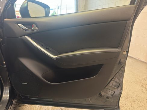Used 2016 MAZDA CX-5 Touring w/ Bose/Moonroof Package AWD/4WD image 23