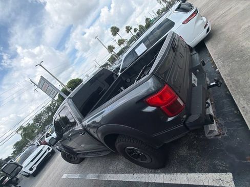 Used 2018 Ford F150 Raptor w/ Equipment Group 802A Luxury AWD/4WD image 16