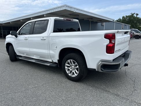 Used 2025 Chevrolet Silverado 1500 LT AWD/4WD image 5