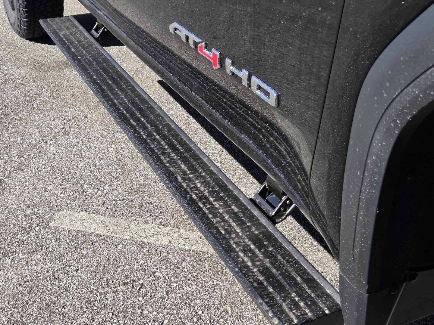 New 2026 GMC Sierra 2500 AT4 w/ Technology Package AWD/4WD image 20